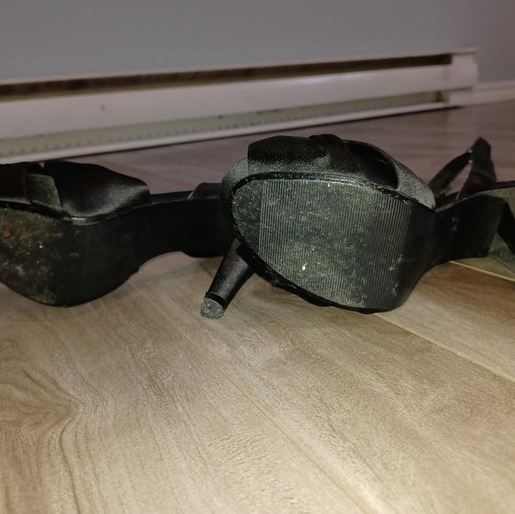 High Heels Sandals 6.5 - Picture 3 of 3